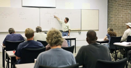 De la educación a la empleabilidad: La formación de idiomas en los cursos de Formación Profesional